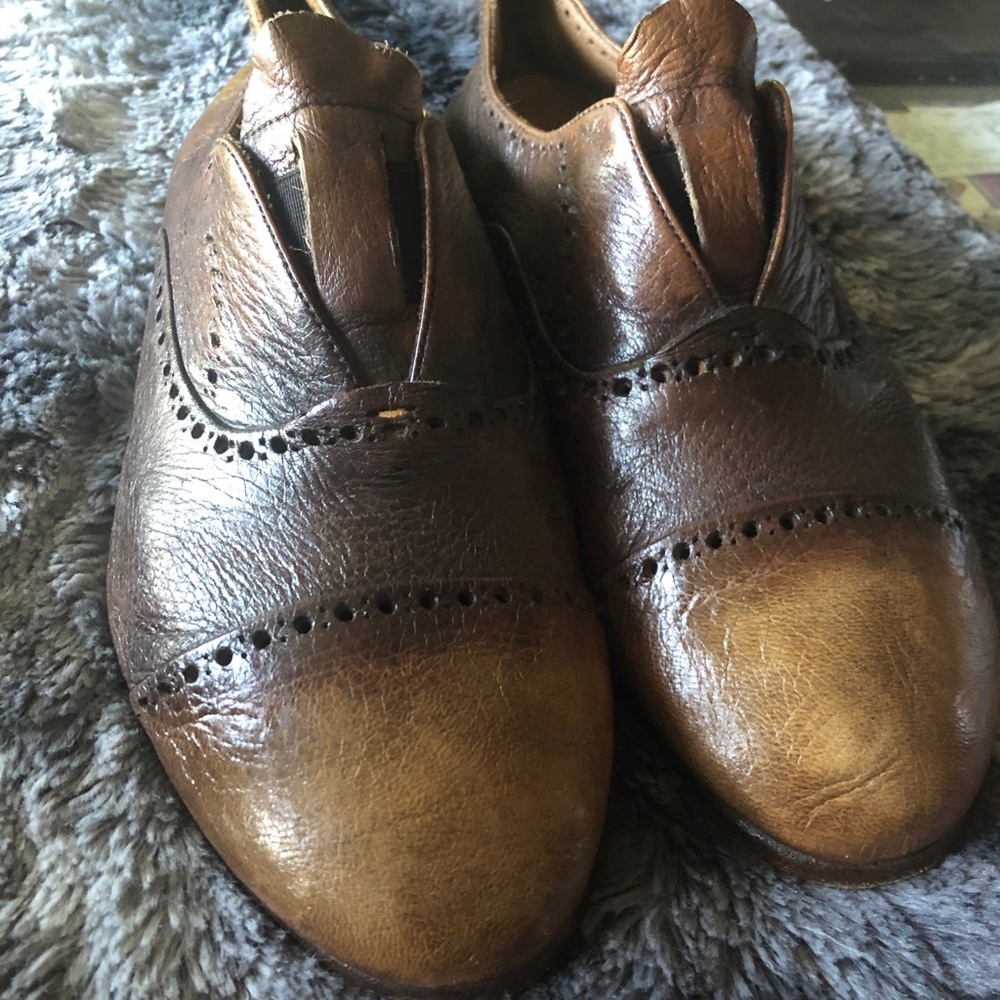Eleventy Unlined Soft Stretch Cap Toe 9M 42